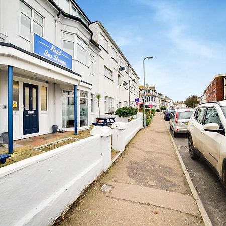 Hotel Sea Breeze Clacton-on-Sea Eksteriør billede