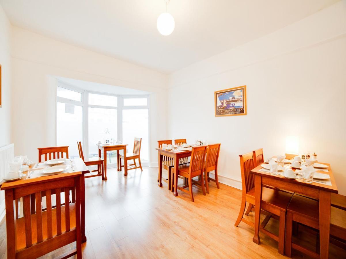 Hotel Sea Breeze Clacton-on-Sea Eksteriør billede